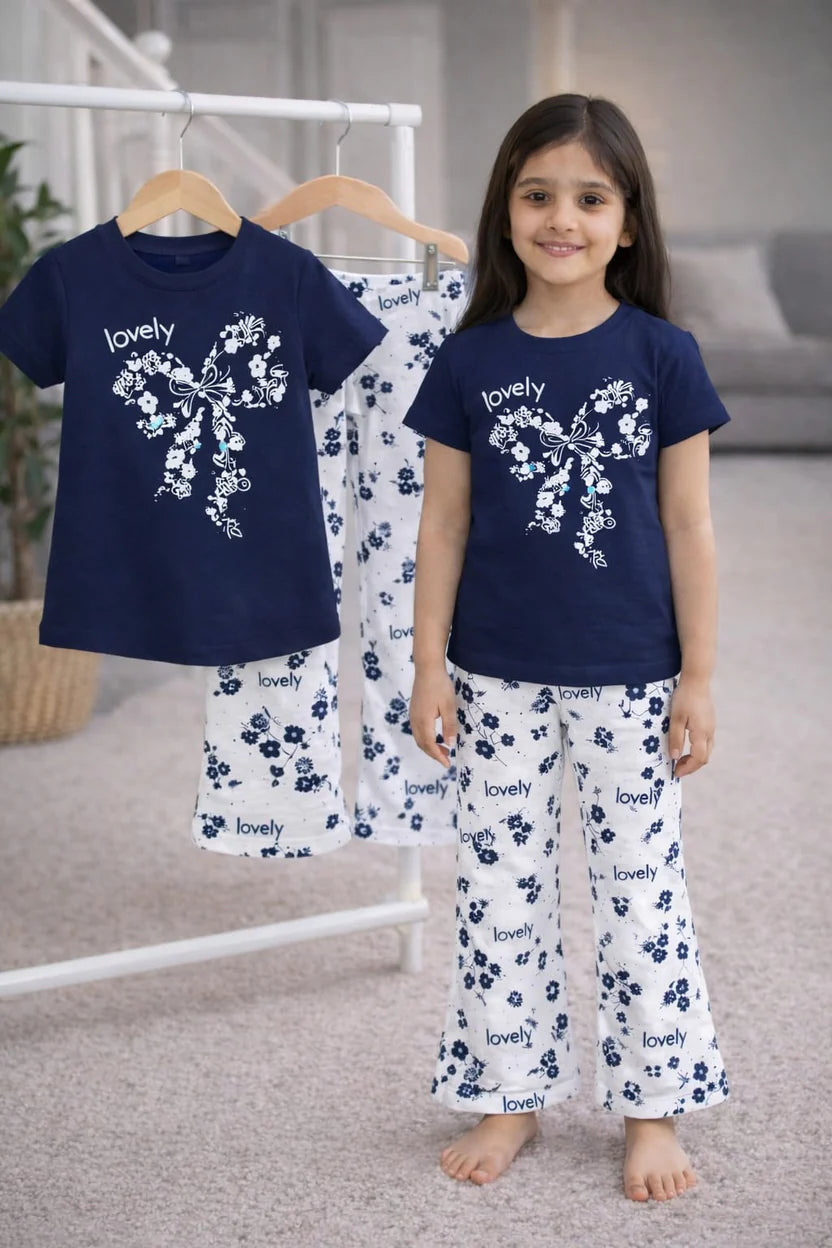 Girls t-shirts & plaju set